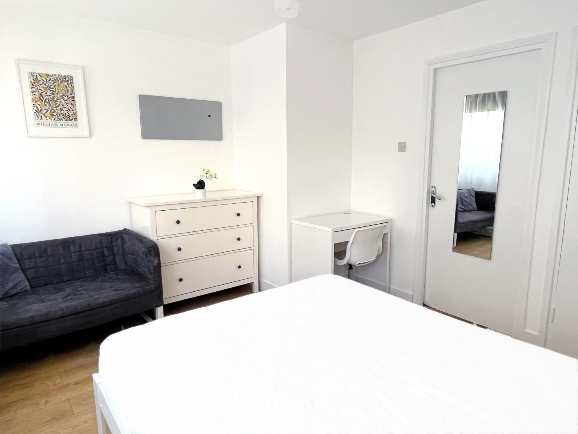 Fab 3-Bed 2-Bath Oxford Street, Regents Park, Fitzrovia W1 Londres